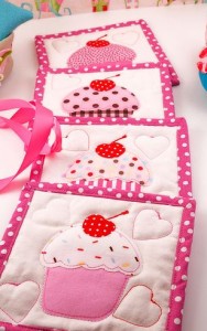 cupcake hot pads